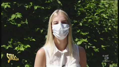 Revenge Porn La Storia Di Alice Striscia La Notizia
