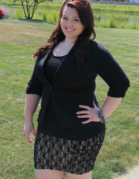 Best Dress Style For Short Fat Woman