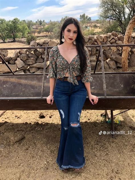 Pin On Outfits Western Girl Outfits Western Outfits Women Latina Fashion Outfits