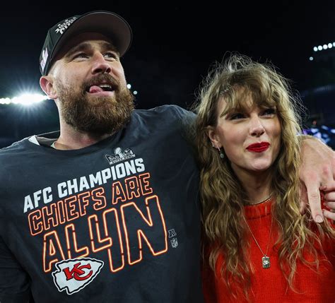 Taylor Swift Heckled By Football Fans At Travis Kelce Game