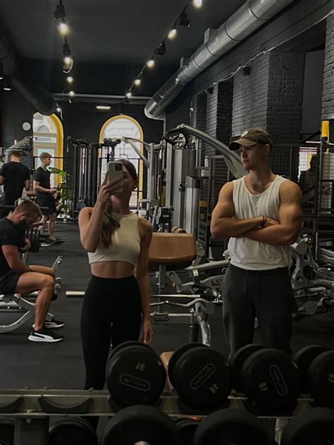 Gym Gymlife Couple Gym Couple Partner Workout Fit Couples