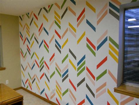 Timeless Herringbone Pattern in Home Décor