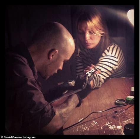 kate moss  begun training    tattoo artists   pal