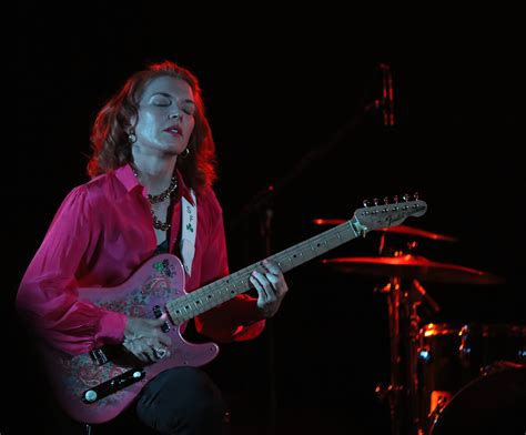 Sue Foley — Blues at the Bow