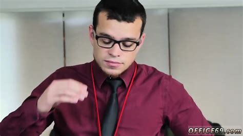 Straight Guy Get Fun And Stay Naked Mutual Masturbation Between Two Men Gay Does Bare