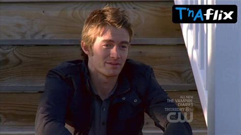 Shantel Vansanten Bikini Scene In One Tree Hill Porn Videos