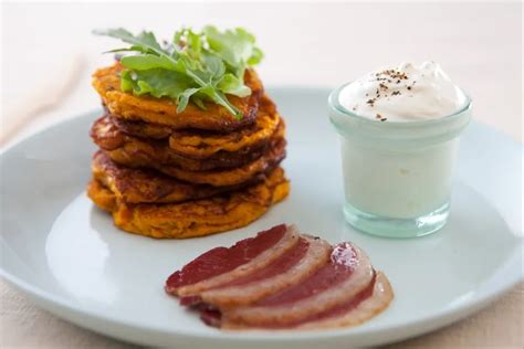 Recette Blinis de patates douces chantilly de chèvre frais et magret