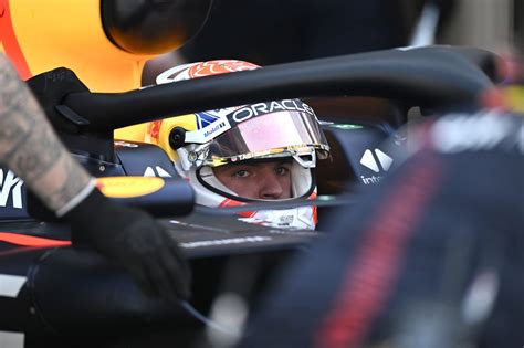 Max Verstappen Strappa La Pole A Fernando Alonso Terzo Charles Leclerc