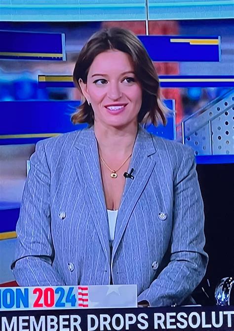 Katy Tur those eyes : r/CurvyNewsWomen