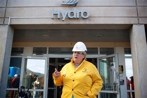 Erna Solberg Var Inhabil Advarte Om Børsfall For Norsk Hydro E24
