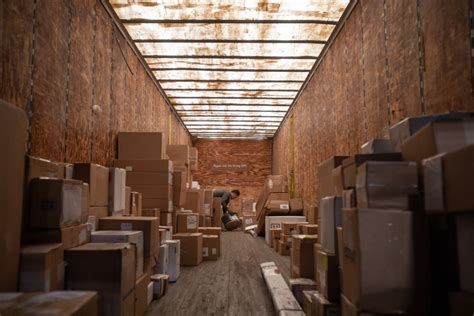 el paso ups workers win heat safety measures   contract el paso
