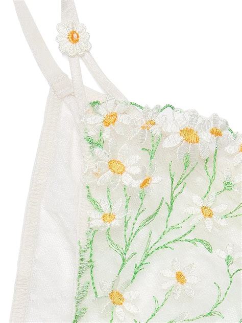 Papatya Lemeli String Bikini K Lot Beyaz Victoria S Secret