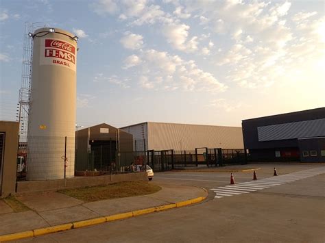 Coca Cola FEMSA Brasil abre vagas de emprego em 12 cidades da região