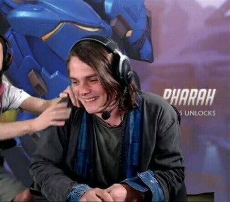 Tumblr | Джерард уэй, Музыкальные исполнители, Романс