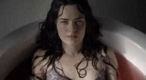 A FLORESTA QUE SE MOVE NUDE SCENES AZNude