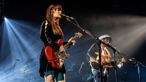 Angus and Julia Stone @ The Enmore Theatre | lifewithoutandy