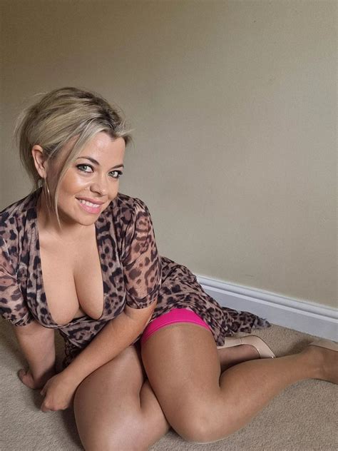 Silky Smooth Nudes Legs Nude Pics Org