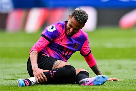 Diaporama Les Plus Grosses Blessures De Neymar Onze Mondial