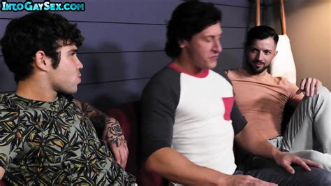 Horny Barebacked Gay Filled In Asshole By Two Fuckers