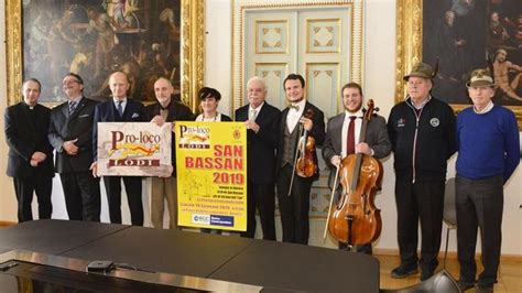 Regalo Speciale Per San Bassiano Le Note Di Uno Stradivari In Duomo