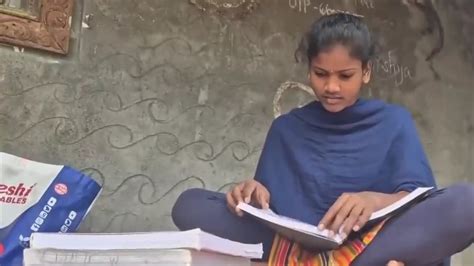 Tribal Girl From Tamil Nadu Cracks Jee Main Set To Study At Nit Trichy