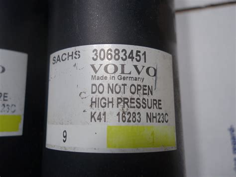 VOLVO Xc90 Rear Nivomat Shocks Absorbers Sachs 30683451 for sale online ...
