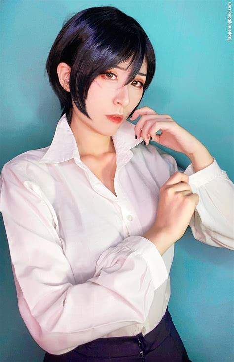 Larissa Rochefort Nude OnlyFans Leaks Fappening Page FappeningBook