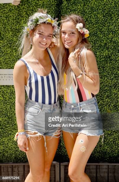 Hot Sexy Tess Tess Sarah Bikini Pics