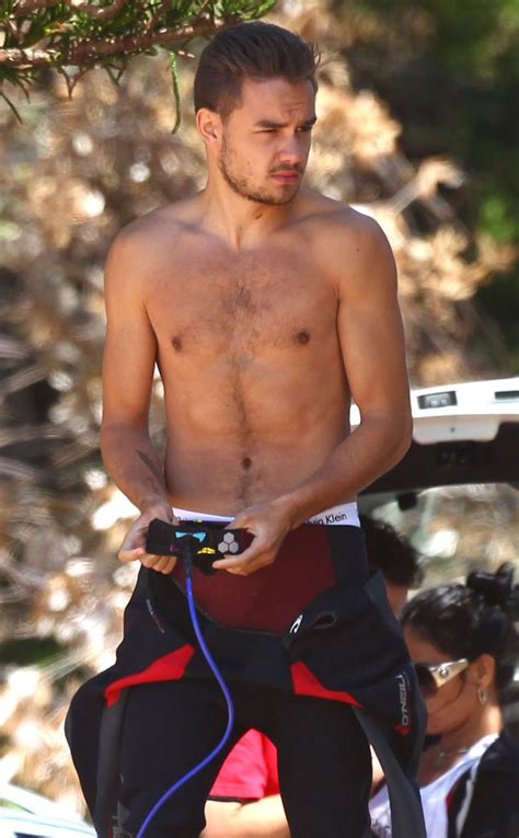 Liam Payne: Unveiling The Charm Of A Shirtless Star
