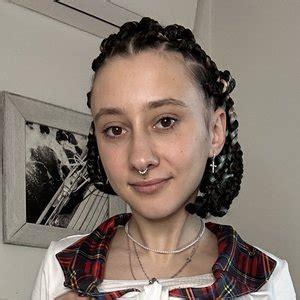 Bethany Jade Bethanylouwhoo Nude OnlyFans Fapullo