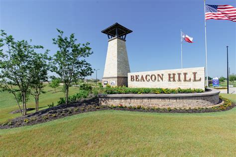 Beacon Hill Monument Sign | Wolff Companies