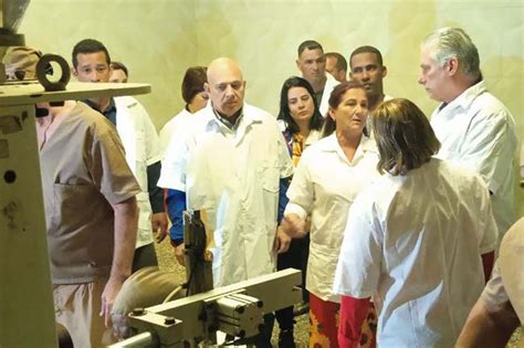 Diaz Canel Visits Important Economic Entities In Cuban Western Province