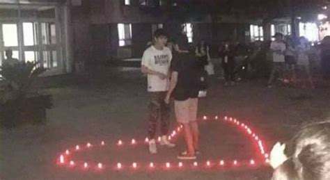 Gay Chinese Student Publicly Confesses Love For Friend On Campus Attitude