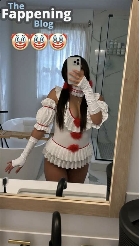 SassySounds ASMR SassysoundsASMR Sassyselenaaaa Selenaaasasmr Nude Leaks OnlyFans Photo 46