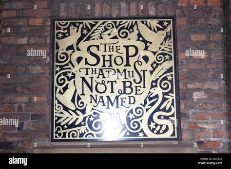 sign harry potter exit only Stock Photo - Alamy