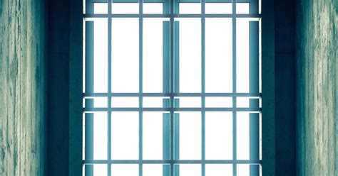 Kvinde i fængsel for sex med barn Anklager undrer sig over straffen Din Avis