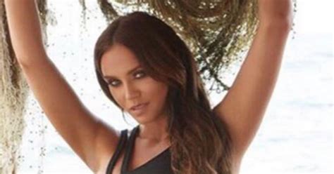 Vicky Pattison Rocks Eye Wateringly Sexy Bikini Daily Star
