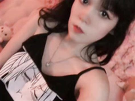 Search Results For Cute Girl Flashing Tits CamWhoresHD