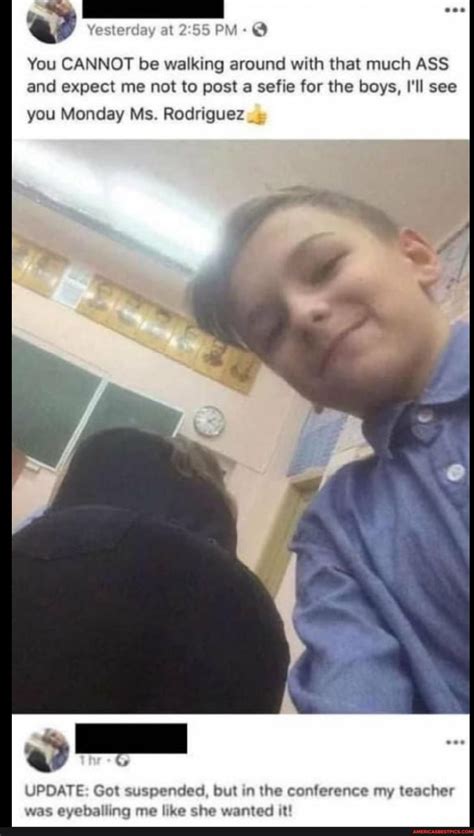 Sa You CANNOT Be Walking Around With That Much ASS And Expect Me Not To Post A Sefie For The