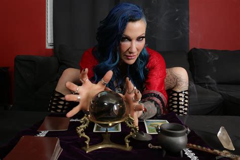 Inked Mature Jenevieve Hexxx Seduced Her Stepson Photos Bill Bailey MILF Fox