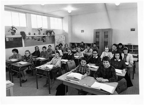 Photo De Classe école Des Filles Jules Ferry 1969 1970 De 1969 Ecole