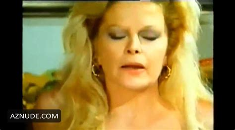 Una Zia Due Nipotine Cm Di Cameriere Maurizia Nude Scenes Aznude