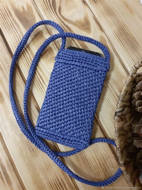 Сумочка для телефона из рафии в интернет-магазине Ярмарка Мастеров по ...