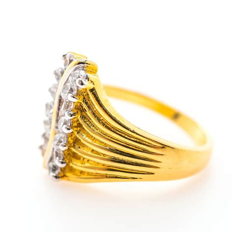 photo gold ring
