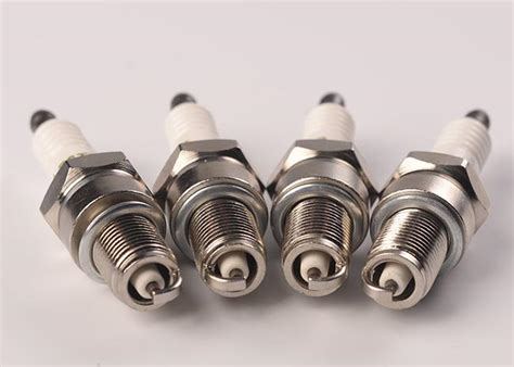 NGK BPR6ES BPR5ES Denso IW20 W20EPR-U Bosch WR6D WR7DC RN10Y RN9Y RN9YC ...