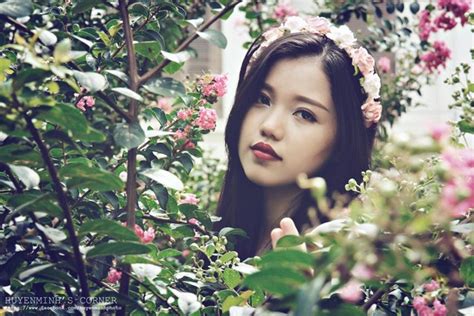 Gặp hot girl Ngoại Thương trở thành Đại biểu thế giới về Hòa bình