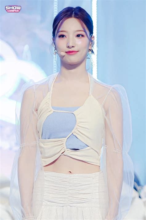 Theqoo Ki U T C Hot Hit C A Idol N B Y Gi Nh Ng Ng I Th Ch Ng I Gh T