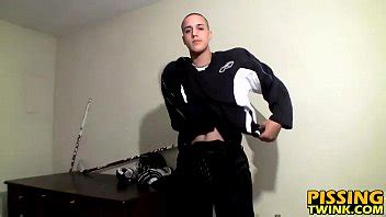 Horny Leo Loves Pissing And Wanking For The Second Time XVIDEOS