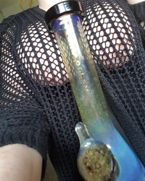 Smoke In My Lungs F Lick On Porn Pic