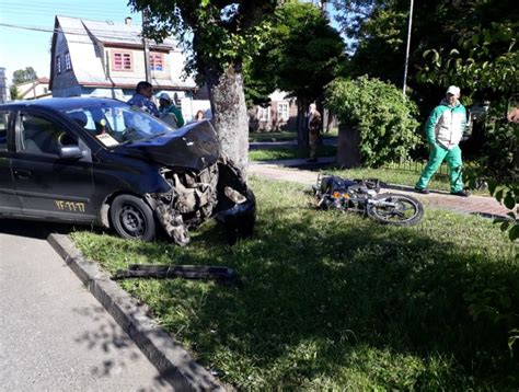 Colisi N Entre Moto Y Colectivo Dej Un Lesionado En Calle Bilbao De Osorno